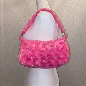 Hot pink fuzzy shoulder bag💕